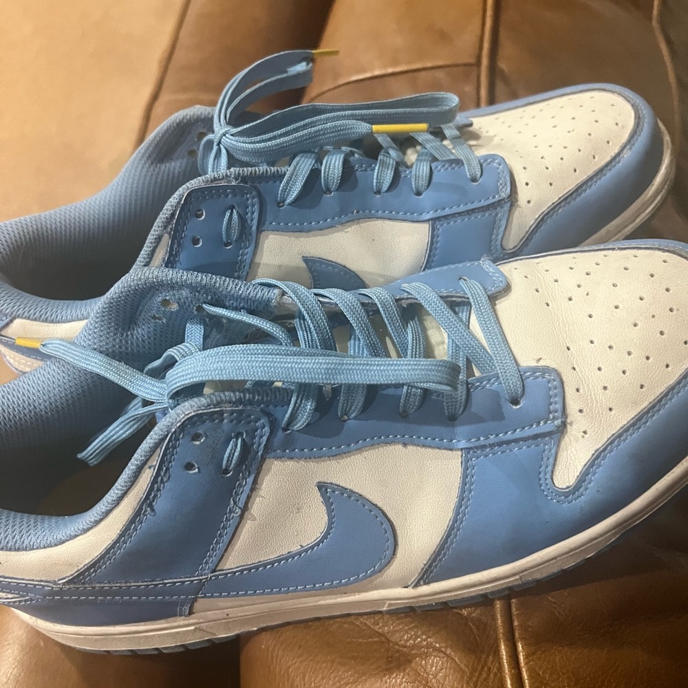 Men’s Nike Dunks Blue/White Size 11
